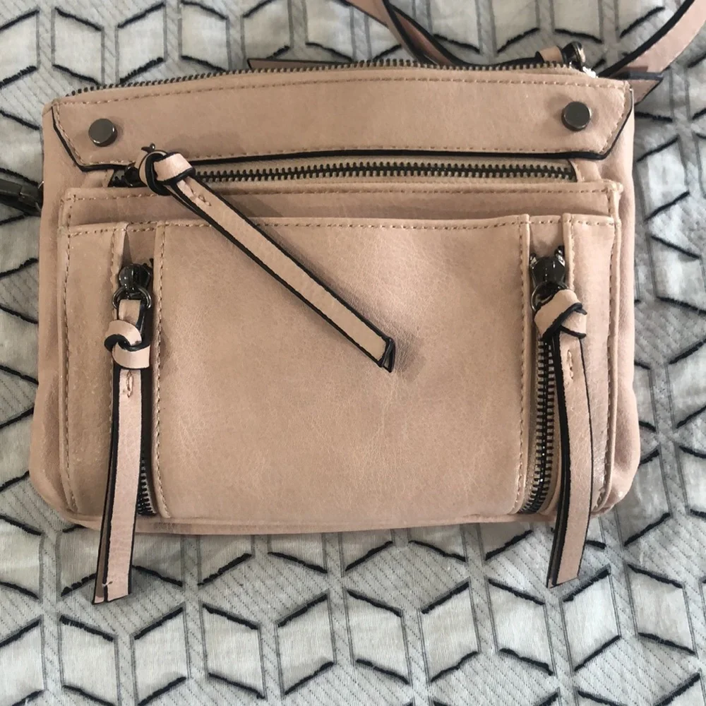 Pink cross body purse - Picture 2 of 7